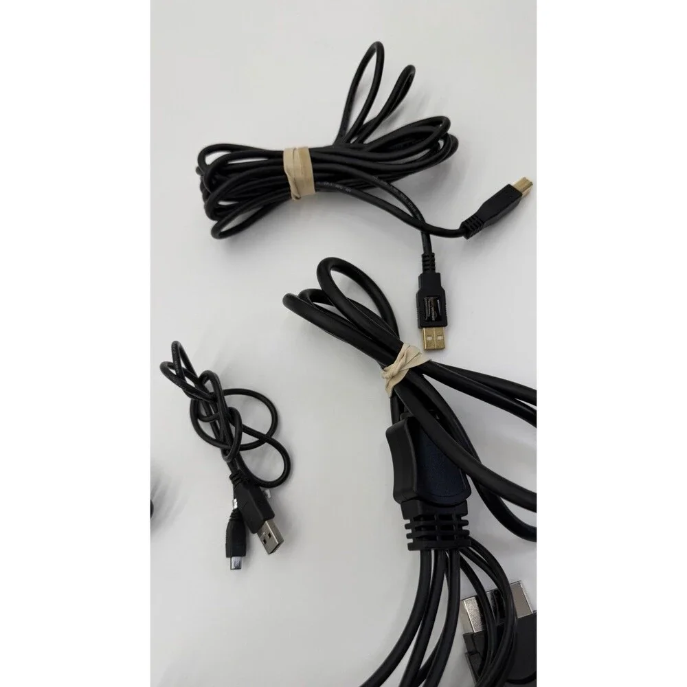 Mixed Lot of Electronics Cables, Chargers, and Power Adapters - Assorted Types